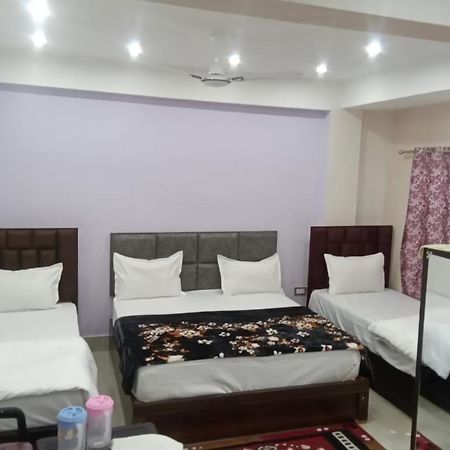 Dixit Residency Hotel Vrindavan Exterior photo