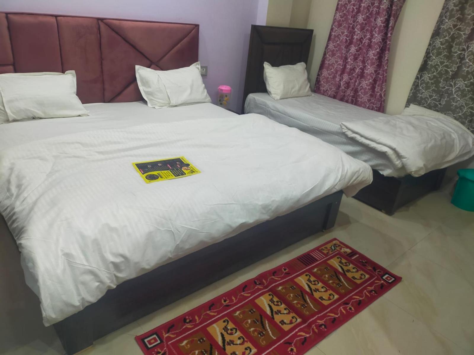 Dixit Residency Hotel Vrindavan Exterior photo